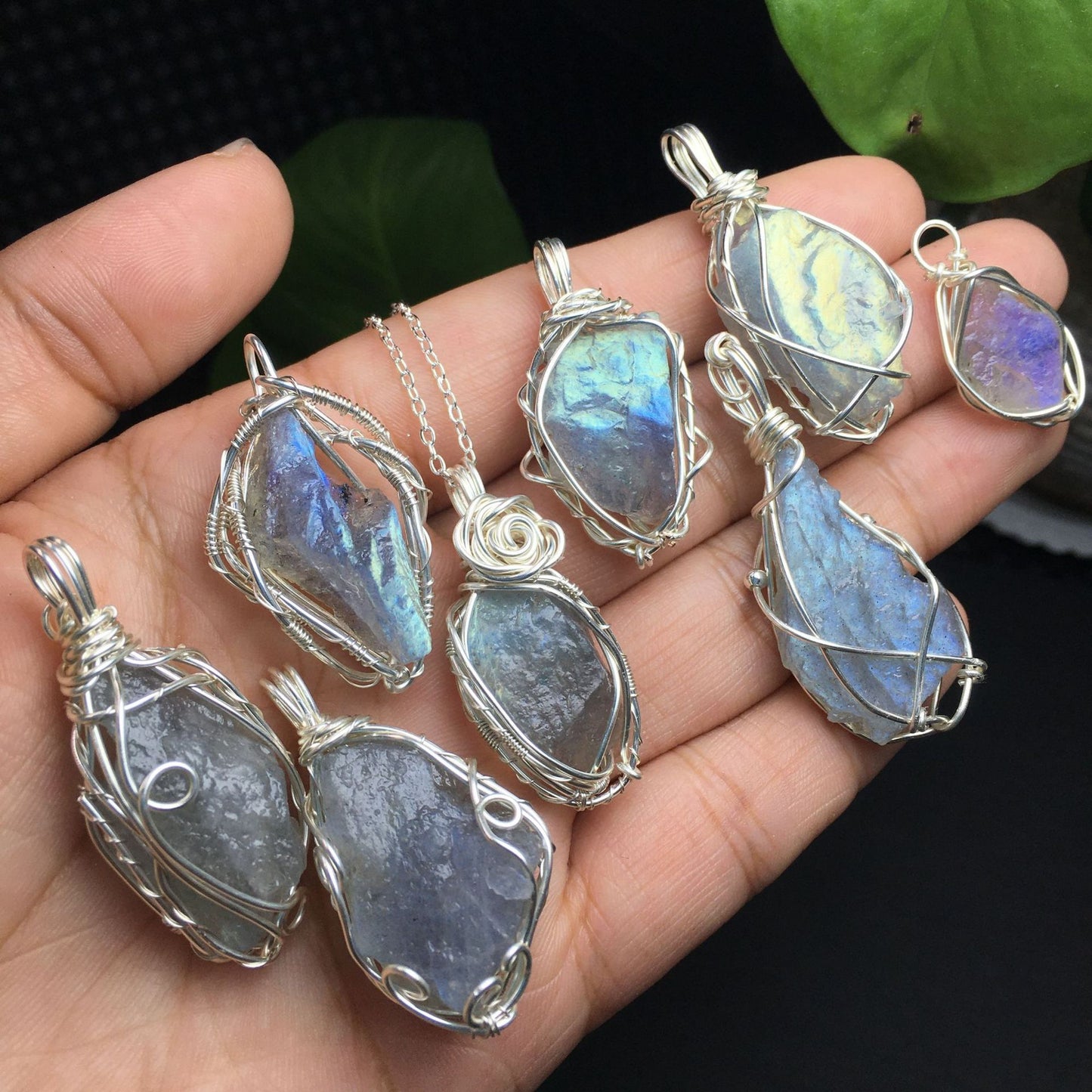 Boho Handcrafted Copper Wire Pendant - Colored Labradorite Gemstone