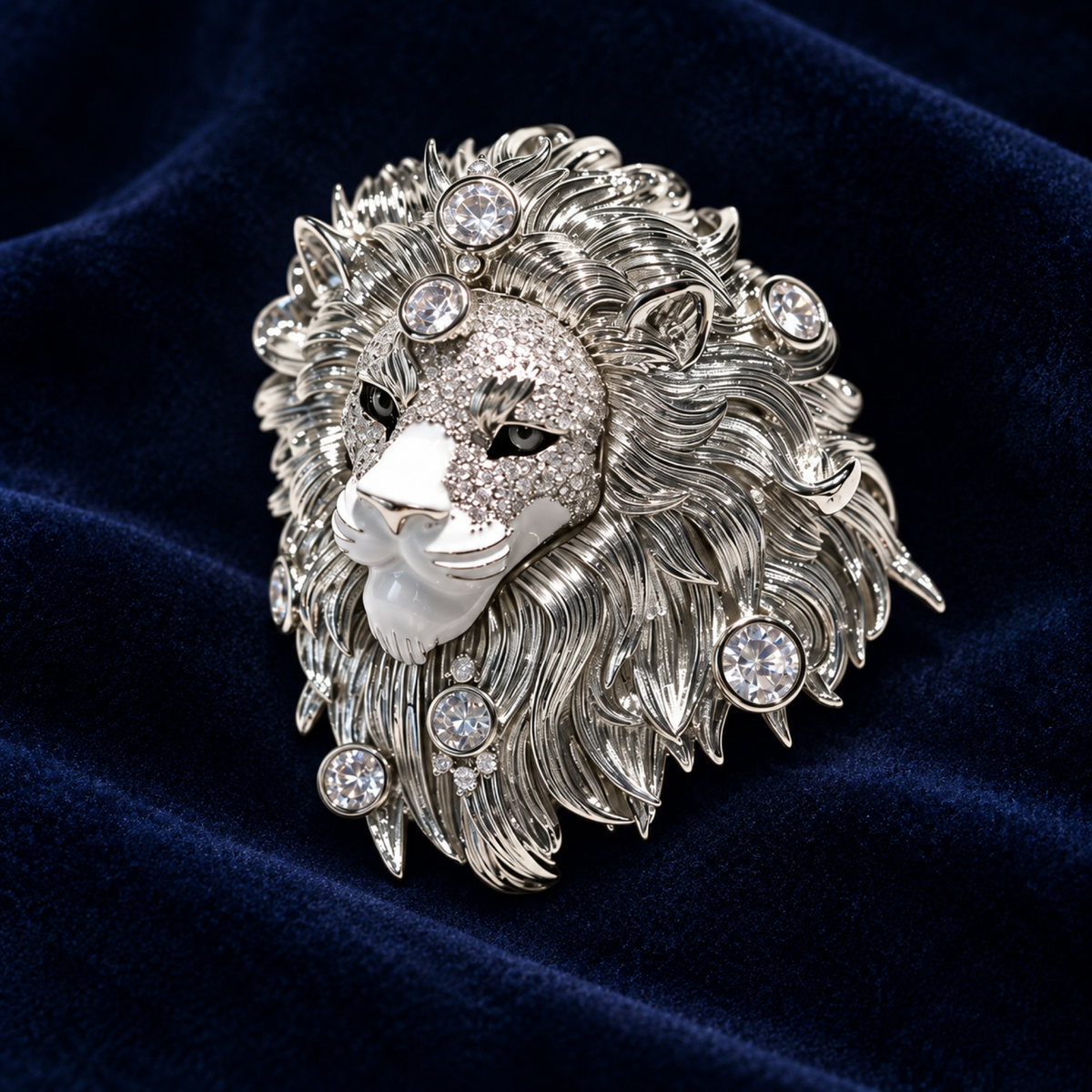 Silver Tone lion head brooch